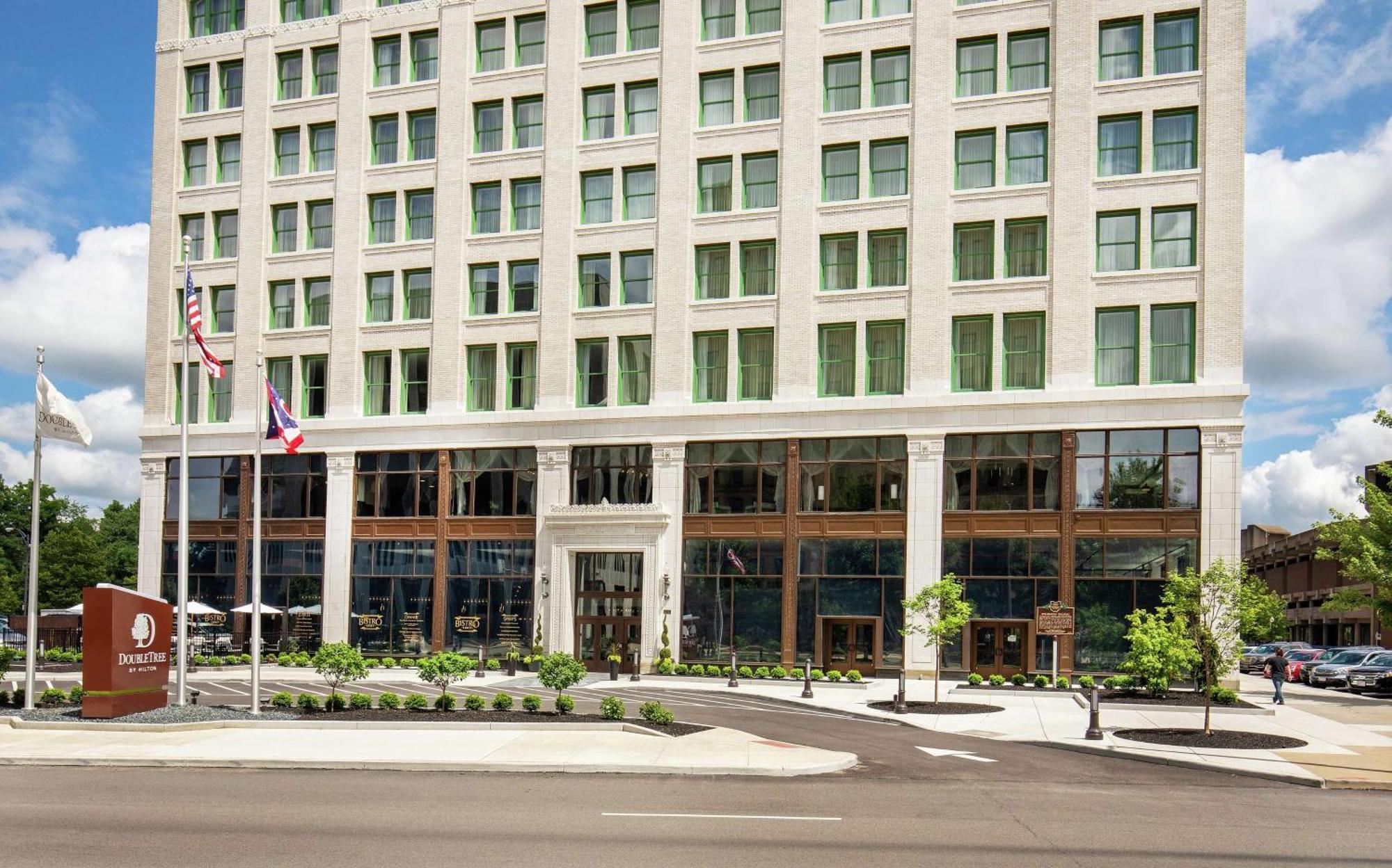 ดับเบิลทรี บาย ฮิลตัน ยังทาวน์ Hotel ยังส์ทาวน์ ภายนอก รูปภาพ